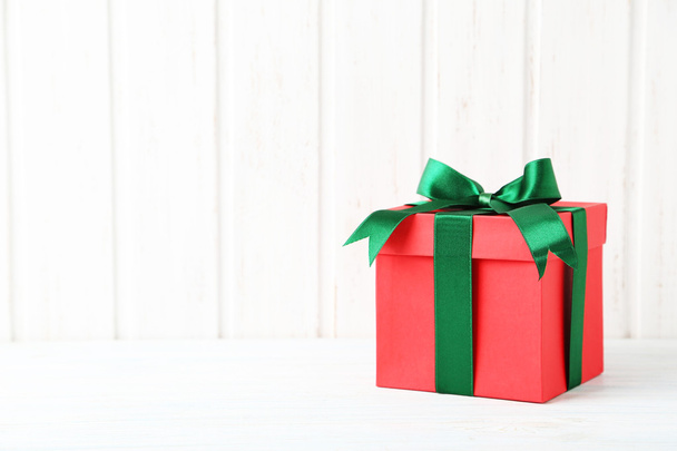 Gift box with ribbon - Foto, imagen