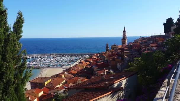 Vista panorâmica de Menton na Riviera Francesa
 - Filmagem, Vídeo