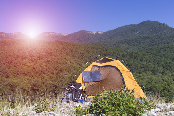 Camping on the mountain top. - Foto, imagen