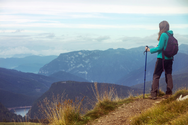 tourist girl at the Dolomites  - Foto, immagini
