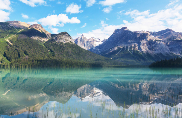 Serenity Emerald-tó  - Fotó, kép
