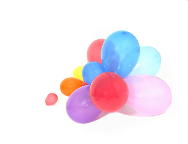 ballons colorés sur blanc
 - Photo, image