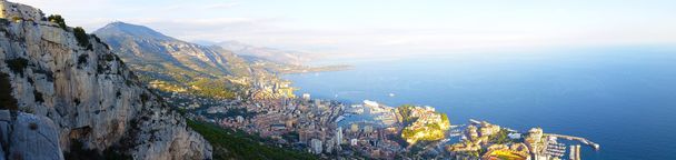 Панорамний вид з Князівство Монако - Фото, зображення