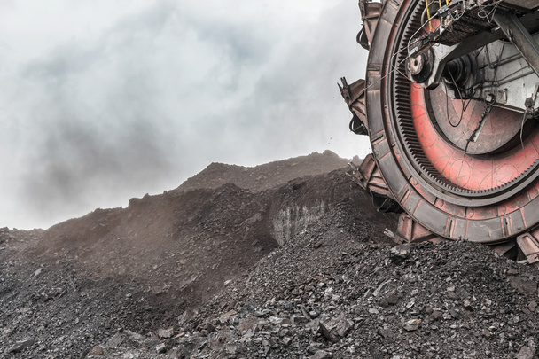 Гігантські роторного екскаватора для риття бурого вугілля, Чеська Республіка - Фото, зображення