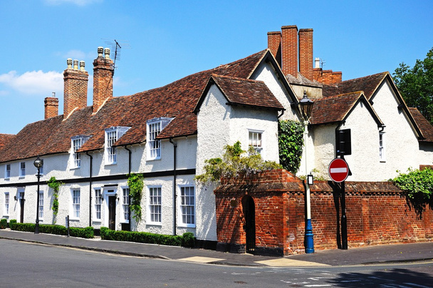 Fila de casas ao longo da Cidade Velha, Stratford-Upon-Avon
. - Foto, Imagem