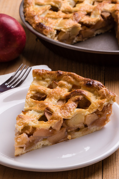 tranche de tarte aux pommes  - Photo, image