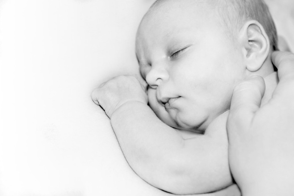 Gros plan du bébé endormi
 - Photo, image