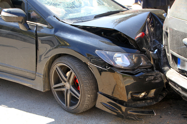 αυτοκίνητα σε τροχαίο ατύχημα - Φωτογραφία, εικόνα