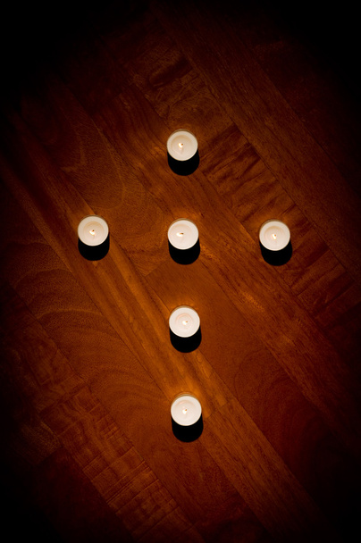 Cross of candles - Zdjęcie, obraz