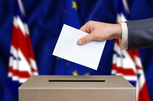 Referendum in Großbritannien - Abstimmung an der Wahlurne - Foto, Bild
