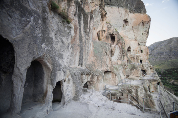 Cuevas en Vardzia, Georgia
 - Foto, imagen