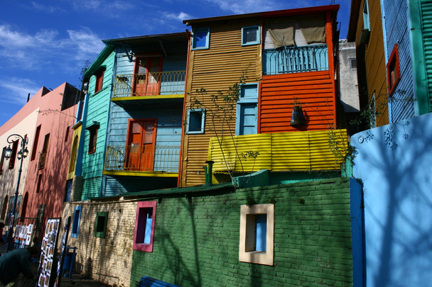 Edifícios brilhantemente pintados na área turística de Buenos Aires
 - Foto, Imagem