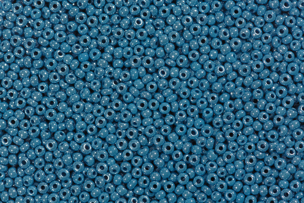 Beaucoup de perles de verre bleu
. - Photo, image