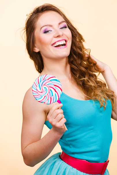 Woman joyful girl with lollipop candy - Fotoğraf, Görsel