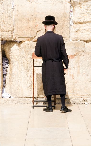 Hasidic judeus chassídicos orando no muro ocidental Jerusalém Isr
 - Foto, Imagem