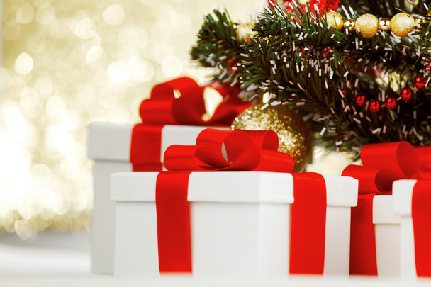Presentes de Natal debaixo da árvore - Foto, Imagem