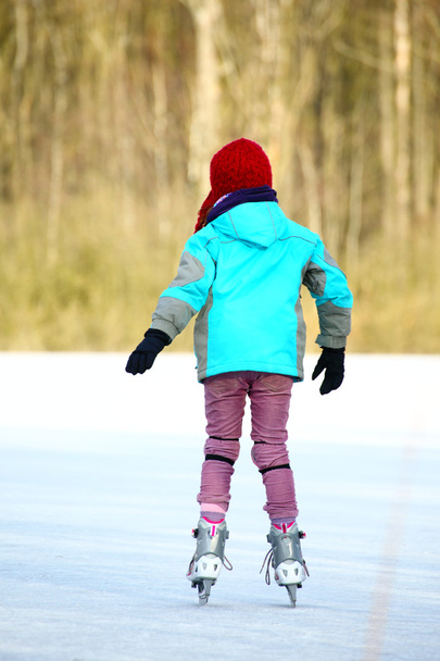 Patinação no gelo menina criança patinação
 - Foto, Imagem