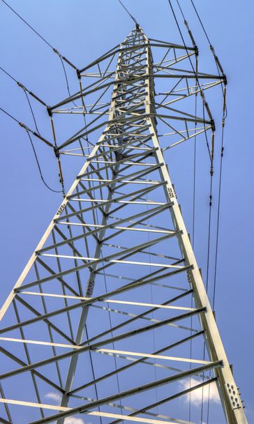 Nagyfeszültségű villamos felsővezetékek - Fotó, kép