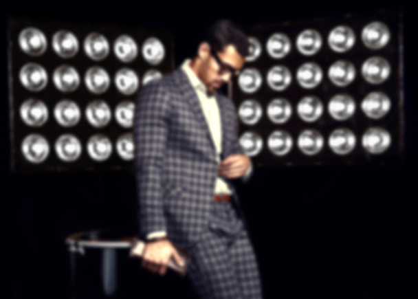 Man dressed in elegant suit - Foto, Bild