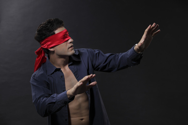 blindfolded - Фото, зображення
