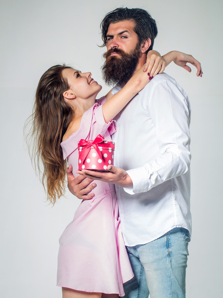 young happy couple with box - Fotoğraf, Görsel
