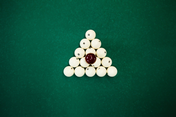 Cue balls on green table - Fotografie, Obrázek