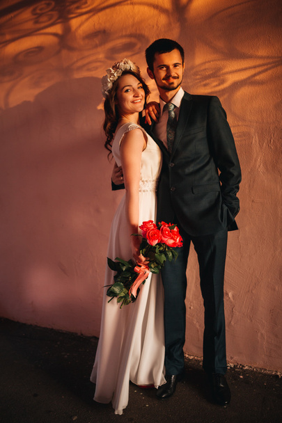 Wedding shot of bride and groom - Fotografie, Obrázek