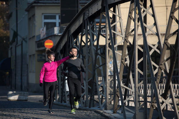 young  couple jogging - Foto, immagini
