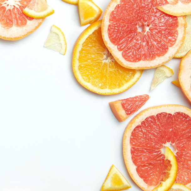 Close up of fresh citrus slices - Foto, Imagem