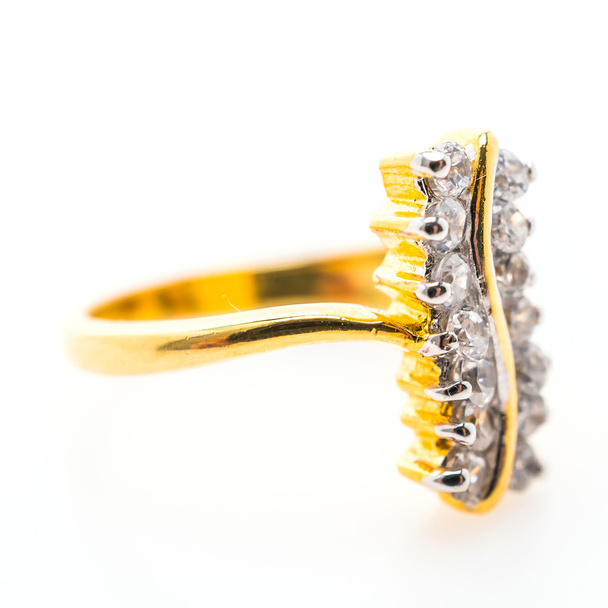 Gold ring with jewelry diamond - Φωτογραφία, εικόνα