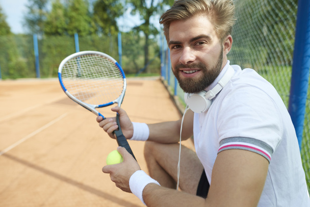 Fiatal teniszező  - Fotó, kép
