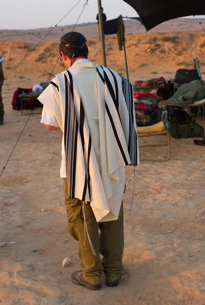 Juutalaiset rukoilevat slodierit
 - Valokuva, kuva