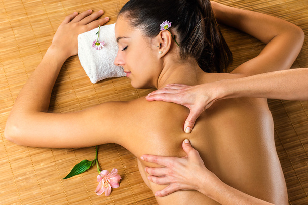 Vista superior de la mujer terapeuta de masaje
. - Foto, Imagen
