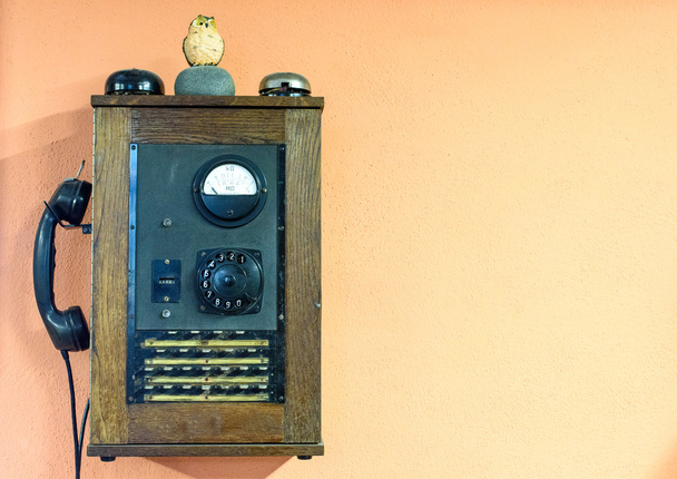 eski bir telefon - Fotoğraf, Görsel