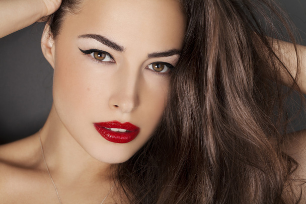 woman beauty portrait with red lips - Valokuva, kuva