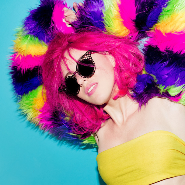Lady with pink Fancy Hair and fur coat. stylish Sunglasses Club  - Фото, изображение