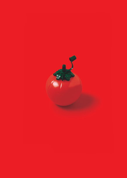 Piros műanyag paradicsom alakú Ketchup adagoló - Fotó, kép
