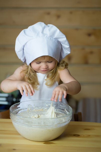 happy boy child cook kneading dough - Fotoğraf, Görsel