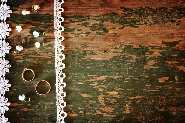 Vintage fotoğraf düğün buket lilyum Vadisi ve yüzük - Fotoğraf, Görsel
