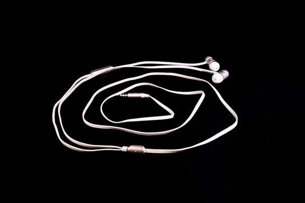 White Headphones Earphones Modern Black Background Object Spiral - Fotoğraf, Görsel