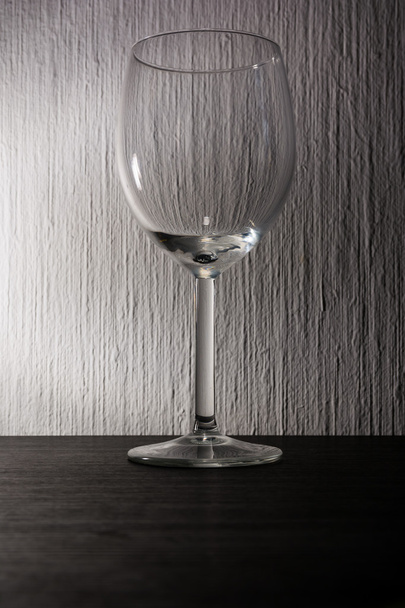 Transparent Wine Glass Texture Background Flash Black White - Fotoğraf, Görsel