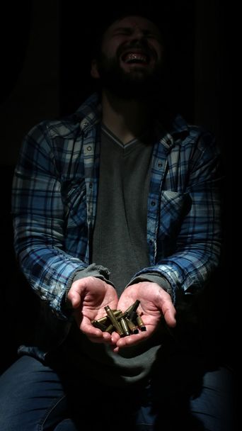 Kugel in der Hand Mann - Foto, Bild
