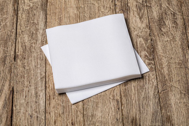 serviette en papier blanc
  - Photo, image