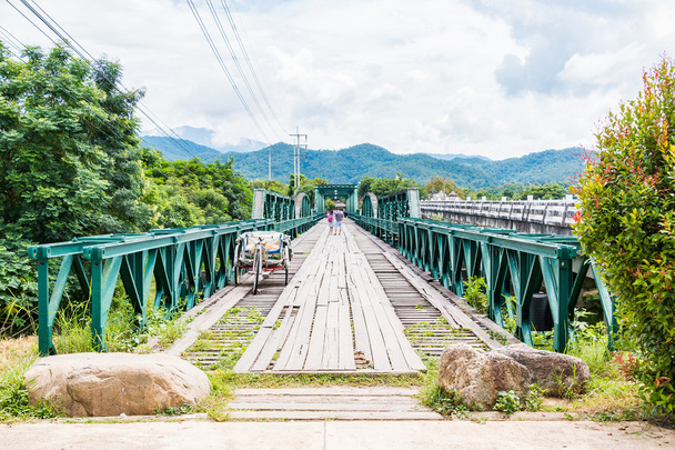 II. Dünya Savaşı Memorial Bridge uygulamasında, Mae Hong Son, Thailand - Fotoğraf, Görsel