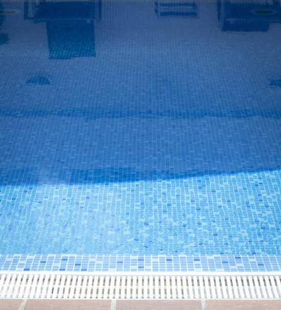 venkovní bazén v létě - Fotografie, Obrázek
