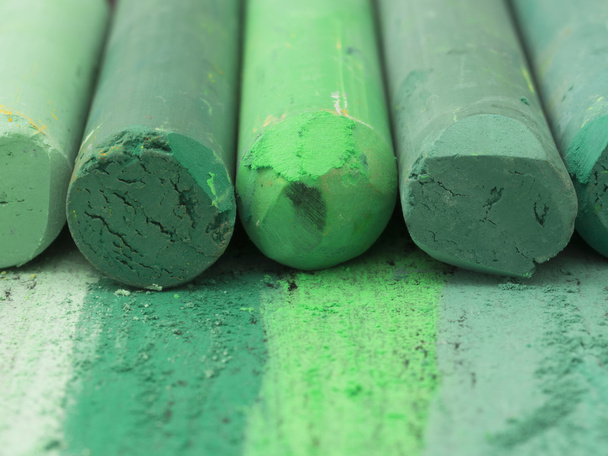 crayon artistique vert
 - Photo, image