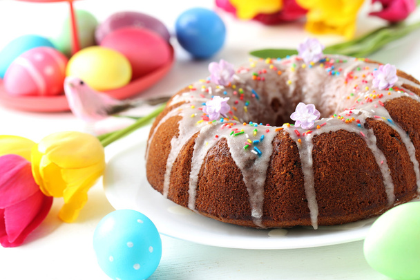 Easter eggs with cake  - Photo, Image