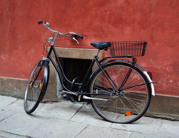 Старый велосипед
 - Фото, изображение