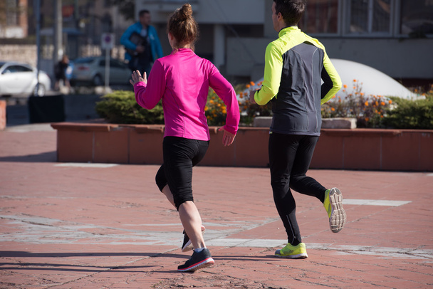 jovem casal jogging
 - Foto, Imagem