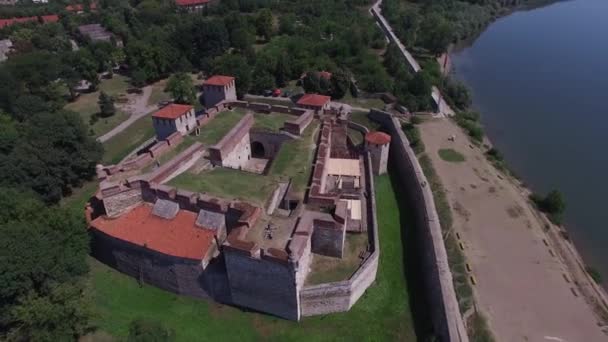 Воздушная лестница крепости Баба-Вида на Дунае
 - Кадры, видео